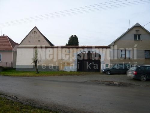 Prodej chaty a chalupy: Zemědělská usedlost 4 + 1, Všemyslice, Č. Budějovice