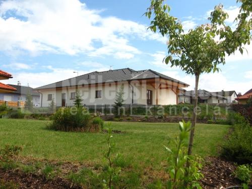 Novostavba bungalovu 5+kk Červený Hrádek /č. 1/
