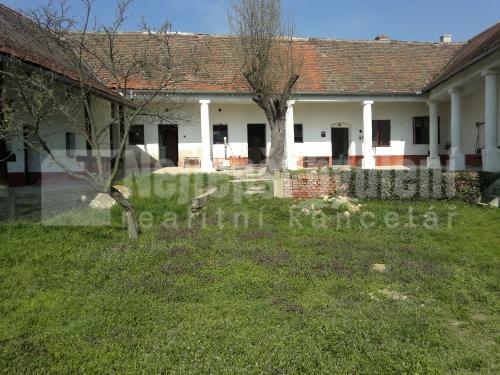 Bez realitkyRD 3+1 se zahradou, Vedrovice