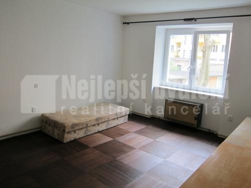 Prodej nemovitosti: Pronájem 2+1 s balkonem, Brno-Veveří